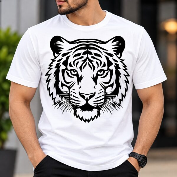 Classic White Tiger Graphic Printed T-Shirt